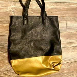 Marciano purse gold and black